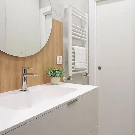 Nuevo En El Centro De Donosti Apartamento